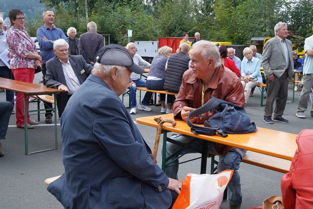 bBeginn3 Zuhörer02 bBeginn3 Zuhörer02